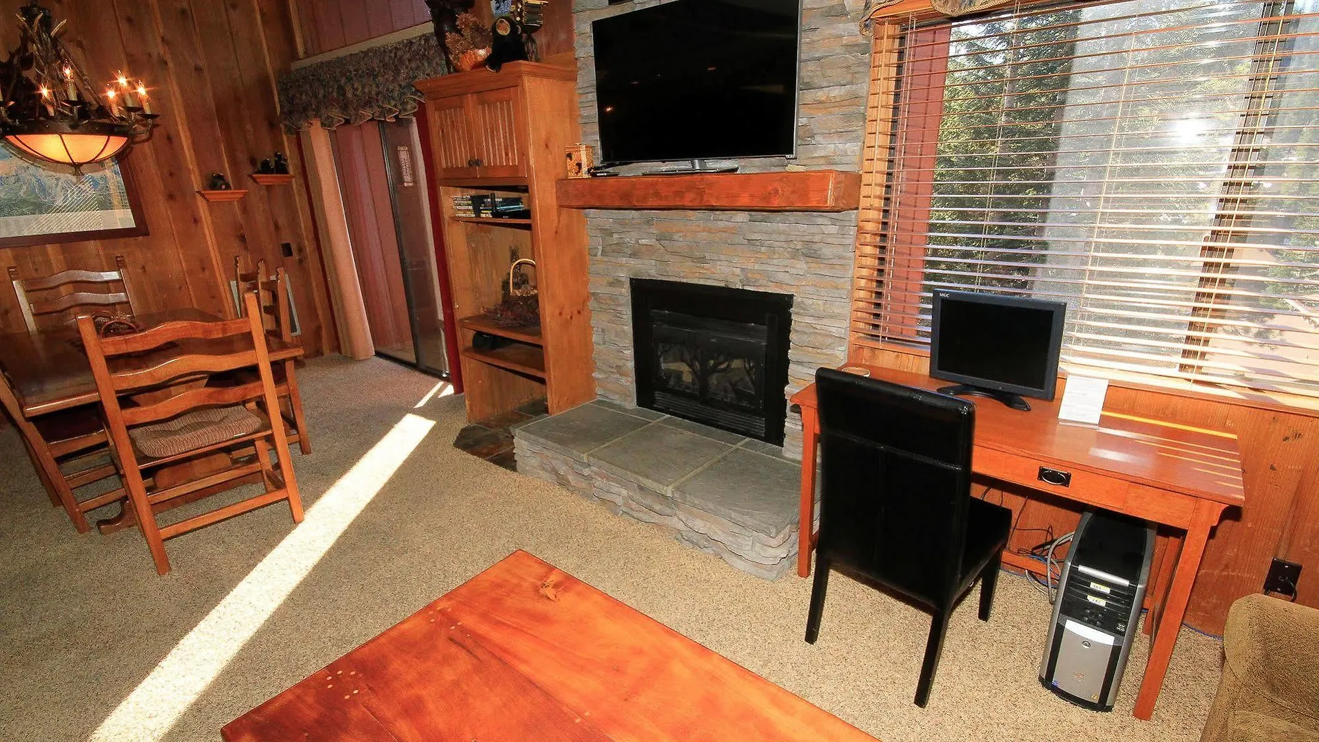 Mammoth Ski & Racquet Club Mammoth Lakes Apartment